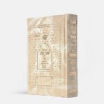 Sidur Shem Tob de Shabat es un libro de oraciones en hebreo y español que incluye las plegarias esenciales para el día sagrado de Shabat, con traducción y explicaciones para una mayor conexión espiritual.